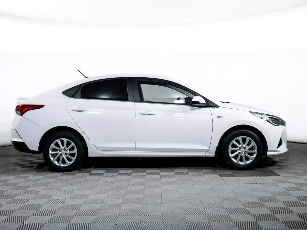 Hyundai Solaris б/у, 2021, Автоматическая. Фото: #3