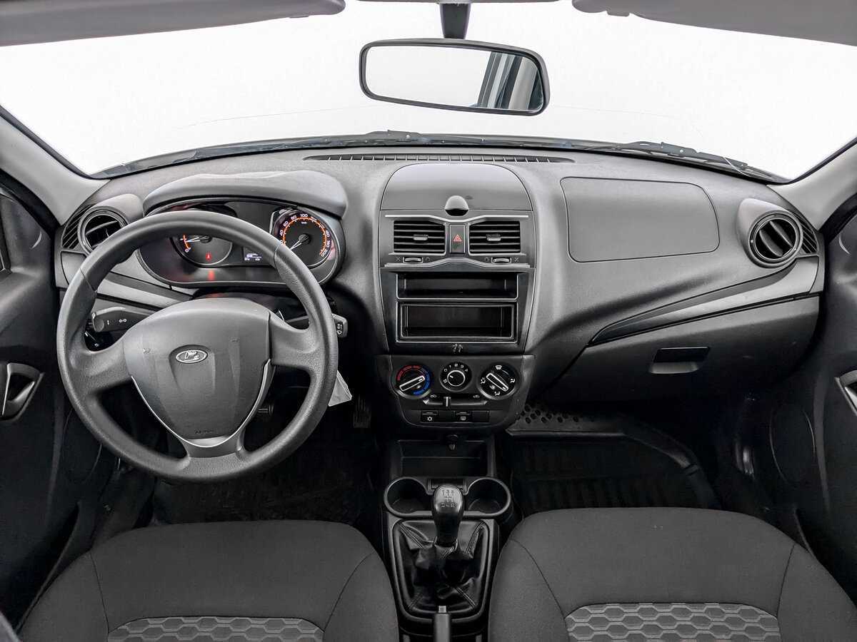 Lada (ВАЗ) Granta б/у, 2022, Механическая. Фото: #13