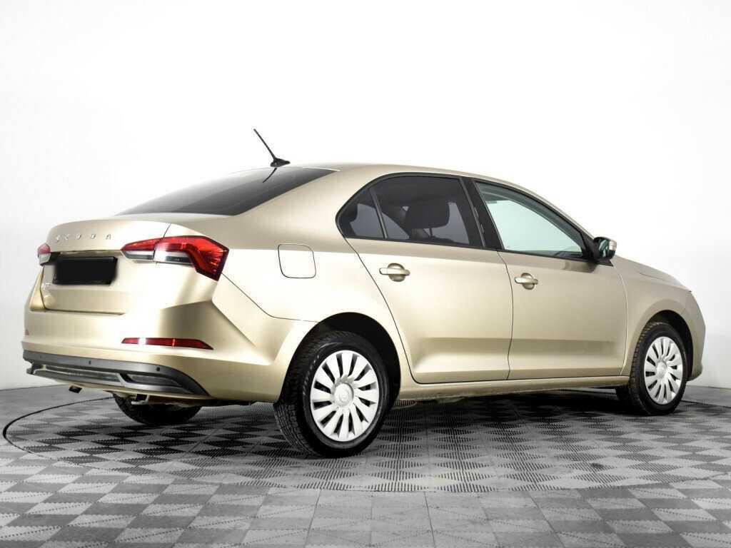Skoda Rapid б/у, 2021, Автоматическая. Фото: #3