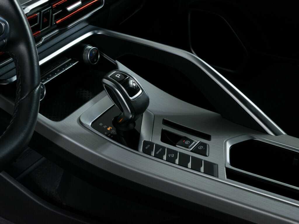 Geely Coolray б/у, 2022, Роботизированная. Фото: #13