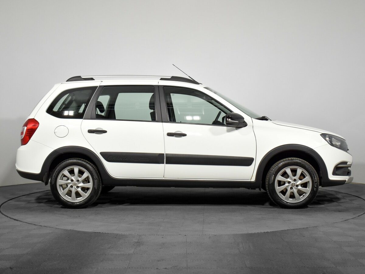 Lada (ВАЗ) Granta б/у, 2019, Роботизированная. Фото: #3