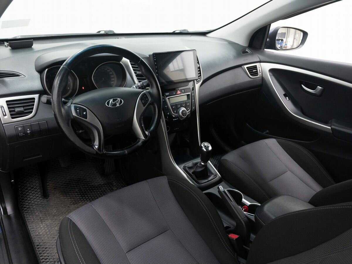 Hyundai i30 б/у, 2013, Механическая. Фото: #8