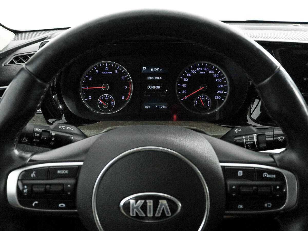 Kia K5 б/у, 2020, Автоматическая. Фото: #17