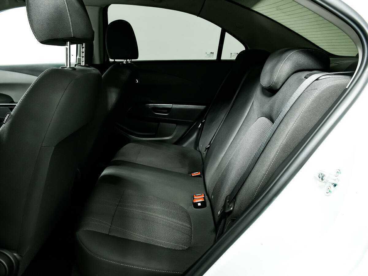 Chevrolet Aveo б/у, 2014, Автоматическая. Фото: #11