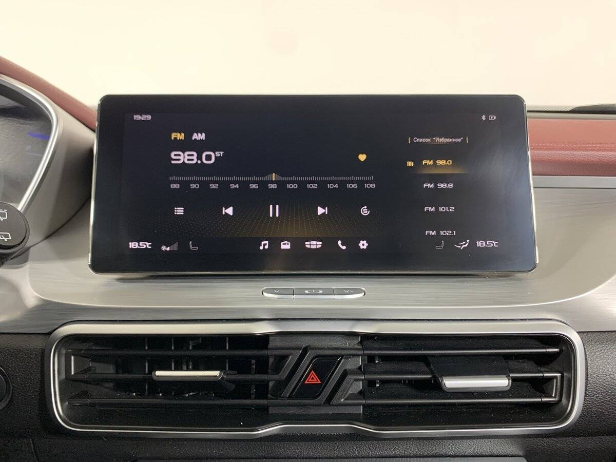 Geely Coolray б/у, 2022, Роботизированная. Фото: #14