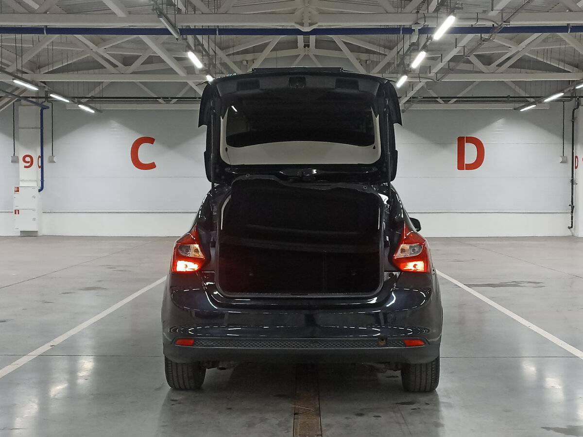 Ford Focus б/у, 2013, Механическая. Фото: #9