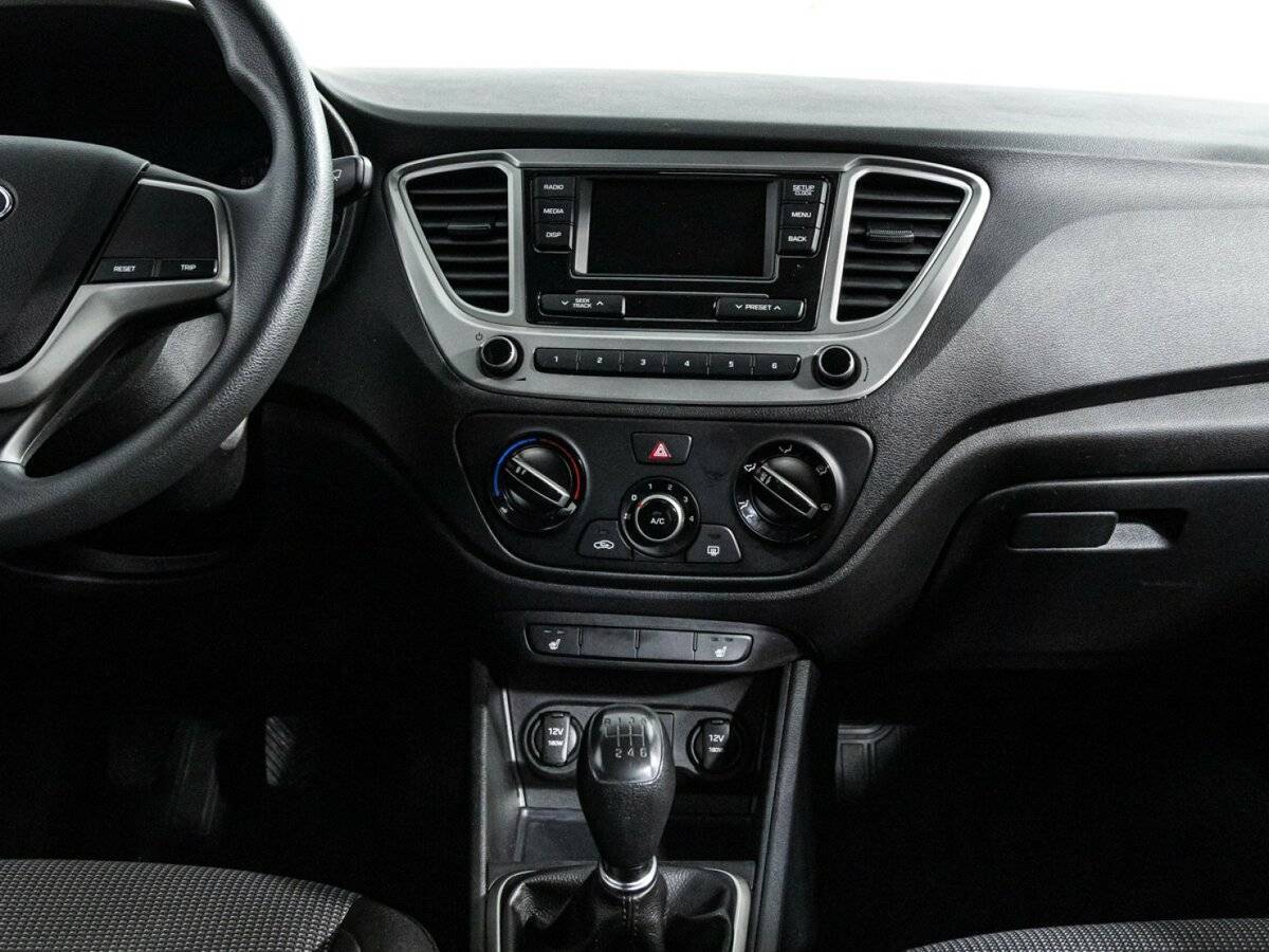 Hyundai Solaris б/у, 2019, Механическая. Фото: #13