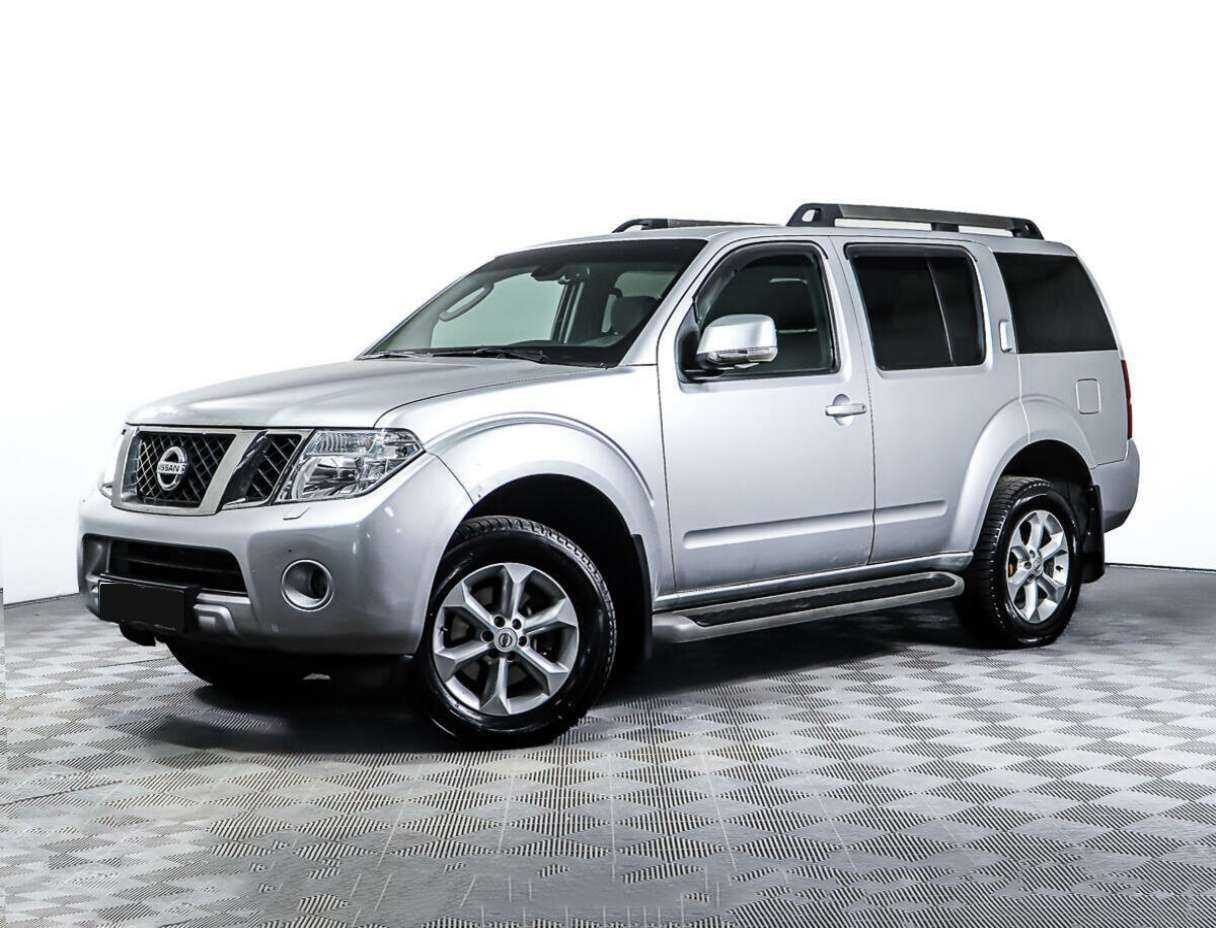 Nissan Pathfinder б/у, 2012, Механическая. Фото: #0