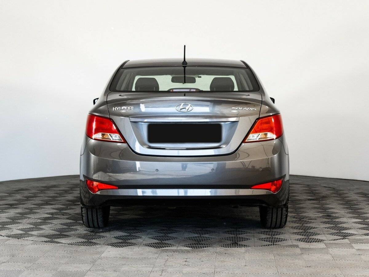 Hyundai Solaris б/у, 2015, Механическая. Фото: #4