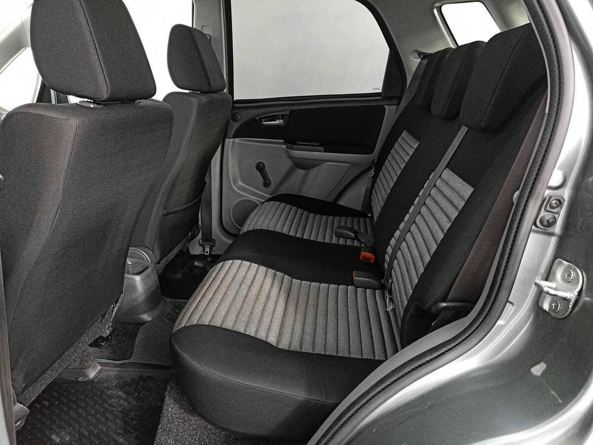 Suzuki SX4 б/у, 2012, Автоматическая. Фото: #11