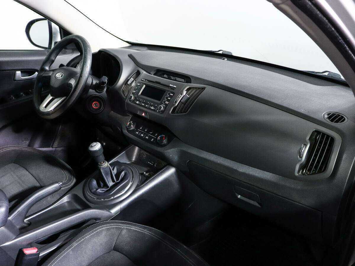 Kia Sportage б/у, 2012, Механическая. Фото: #6