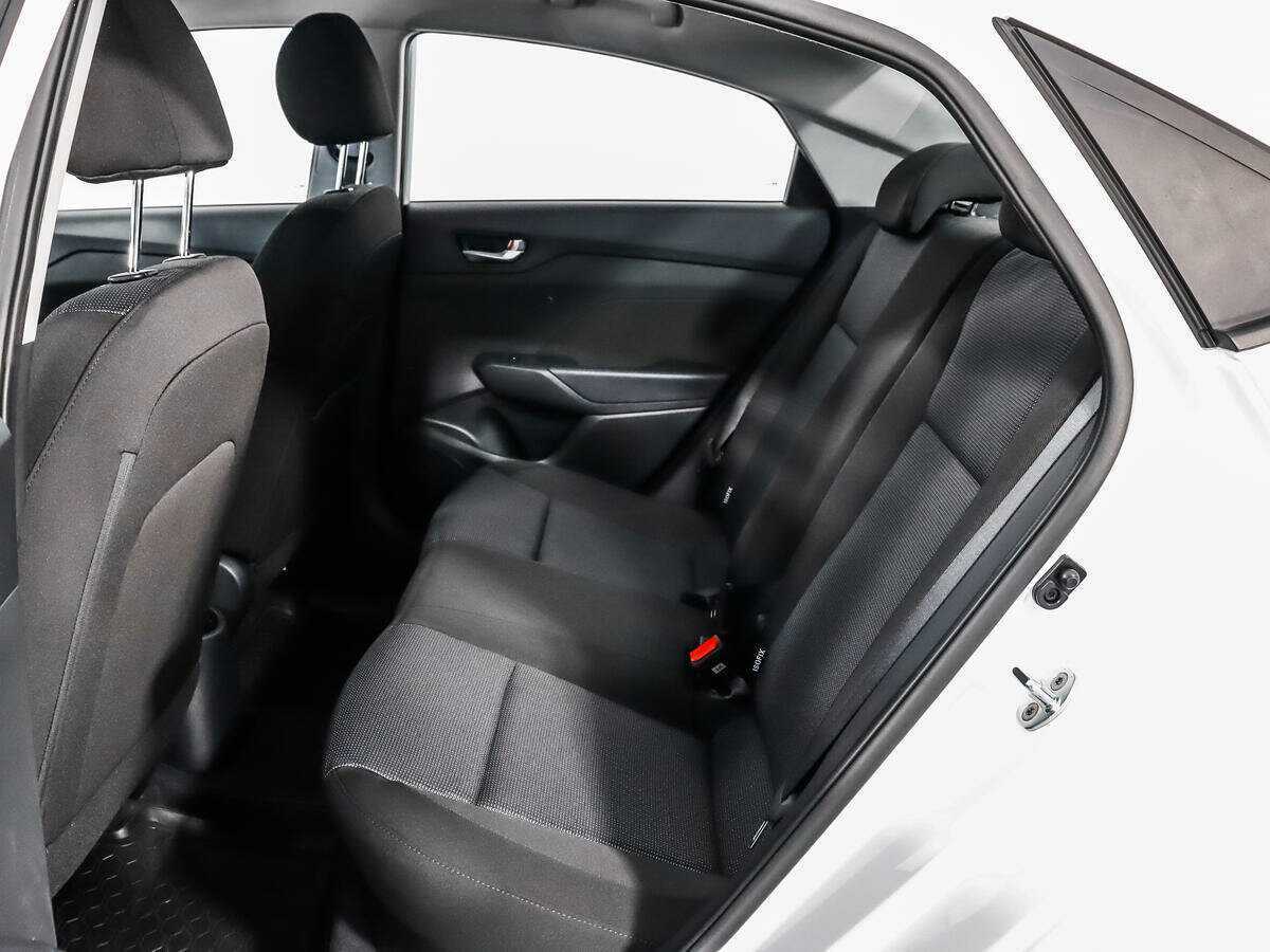 Hyundai Solaris б/у, 2021, Автоматическая. Фото: #9