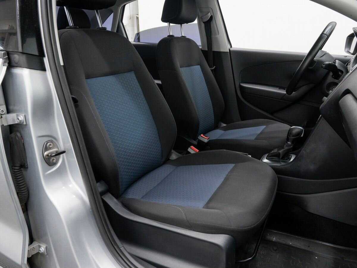 Volkswagen Polo б/у, 2013, Автоматическая. Фото: #6