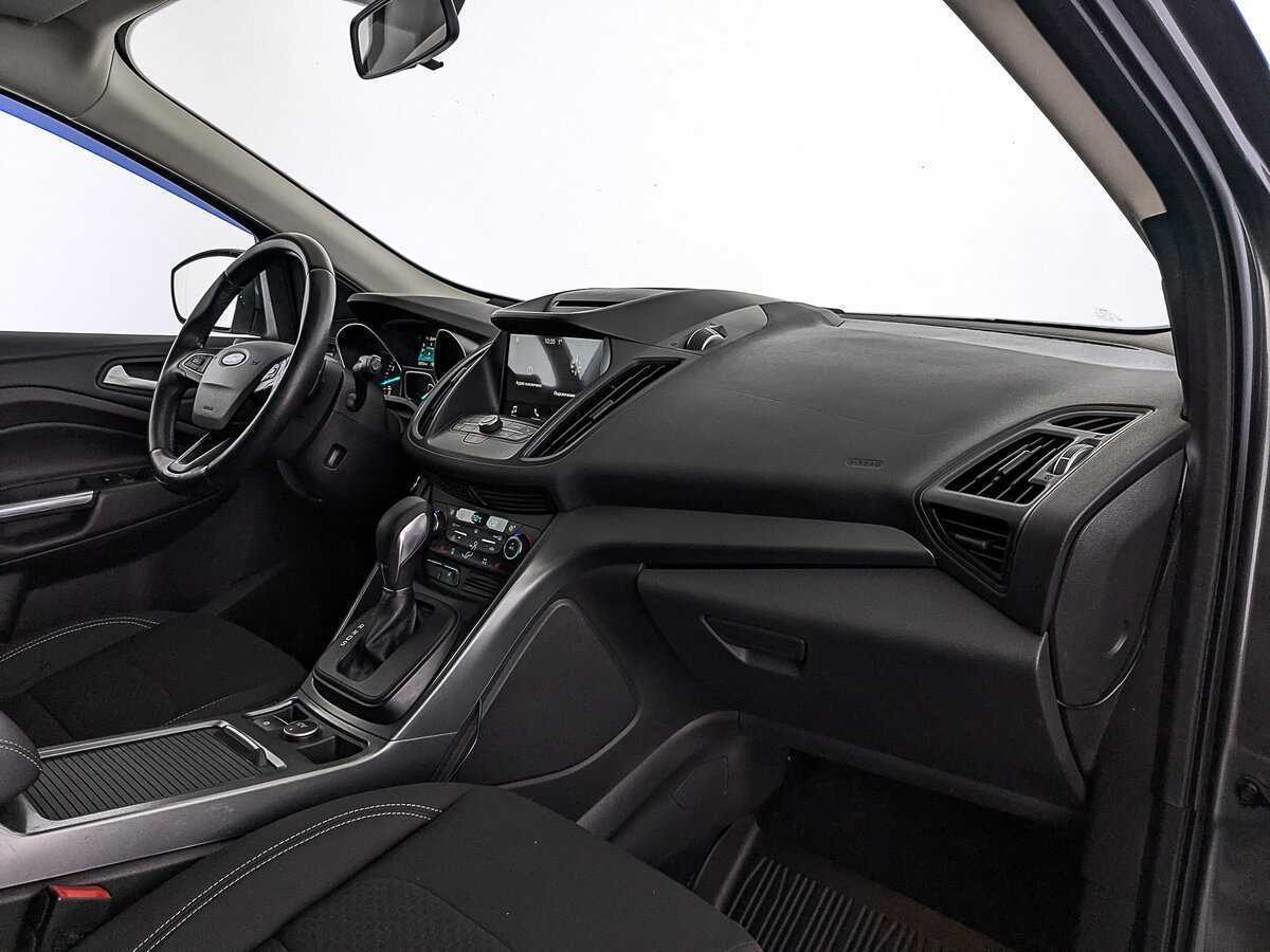 Ford Kuga б/у, 2018, Автоматическая. Фото: #11