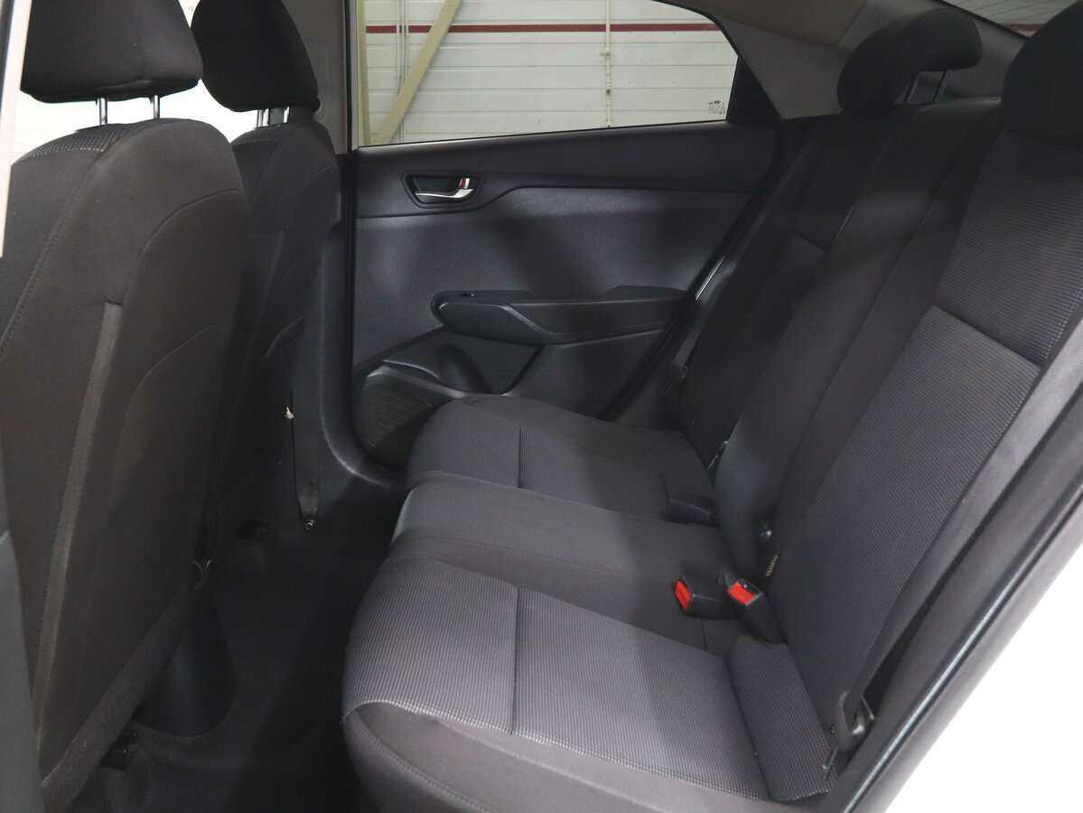 Hyundai Solaris б/у, 2020, Механическая. Фото: #12