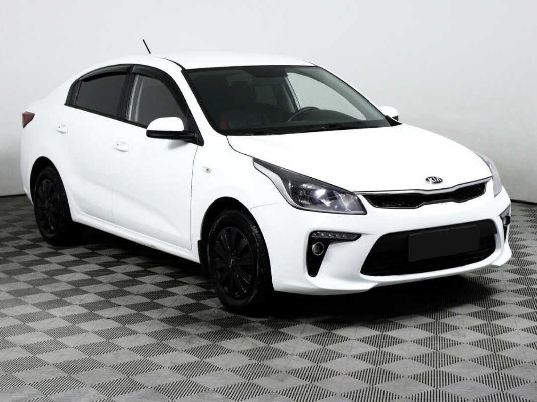 Kia Rio б/у, 2020, Автоматическая. Фото: #2