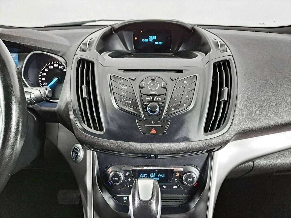 Ford Kuga б/у, 2016, Автоматическая. Фото: #12