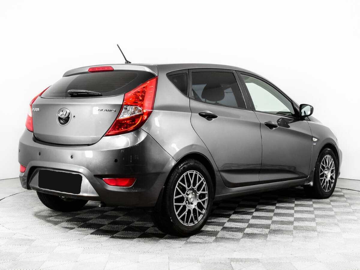 Hyundai Solaris б/у, 2012, Механическая. Фото: #4