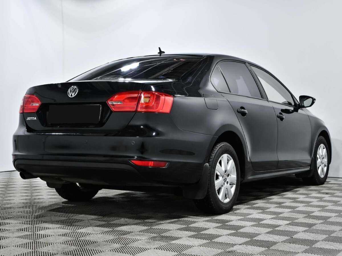 Volkswagen Jetta б/у, 2013, Автоматическая. Фото: #3