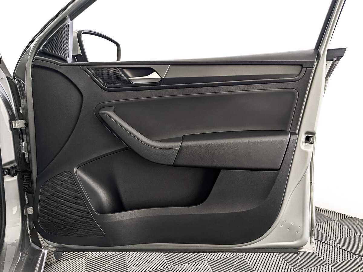 Volkswagen Polo б/у, 2021, Автоматическая. Фото: #23