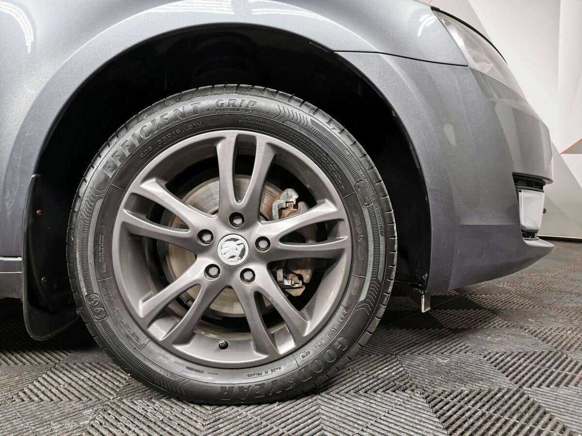 Skoda Octavia б/у, 2013, Роботизированная. Фото: #8