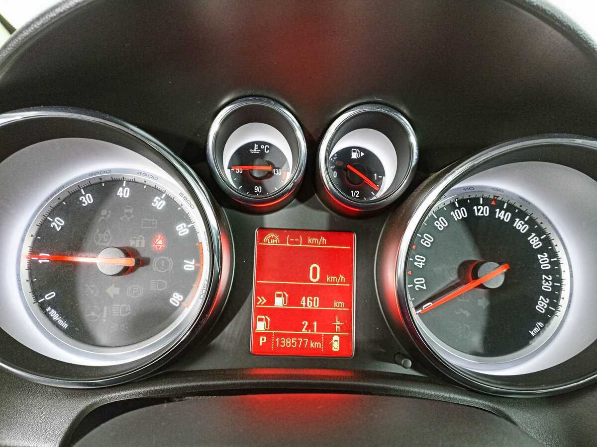 Opel Astra б/у, 2014, Автоматическая. Фото: #10