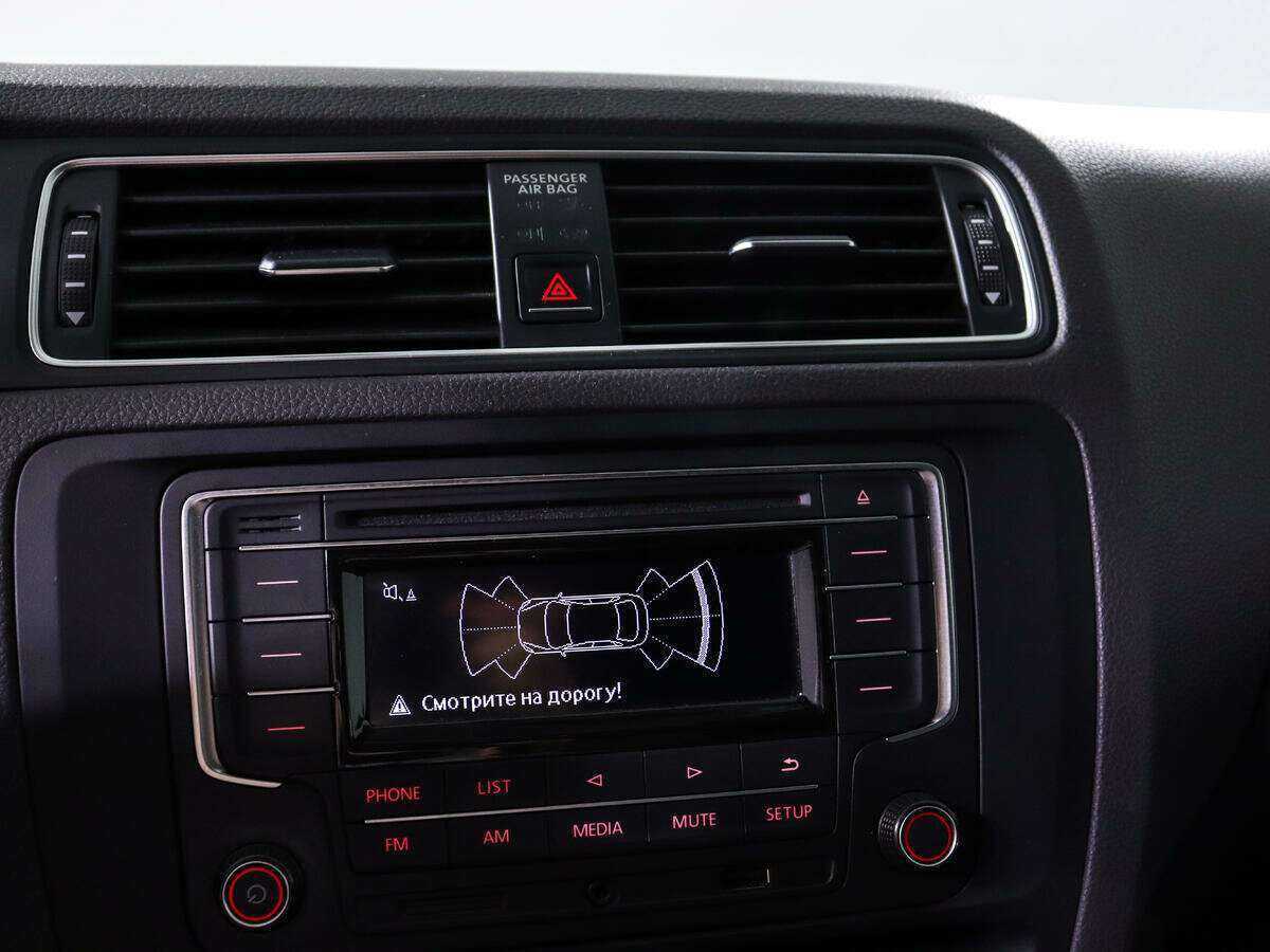 Volkswagen Jetta б/у, 2016, Автоматическая. Фото: #13