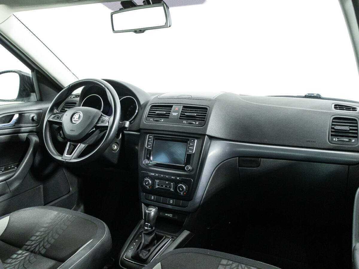 Skoda Yeti б/у, 2015, Автоматическая. Фото: #8
