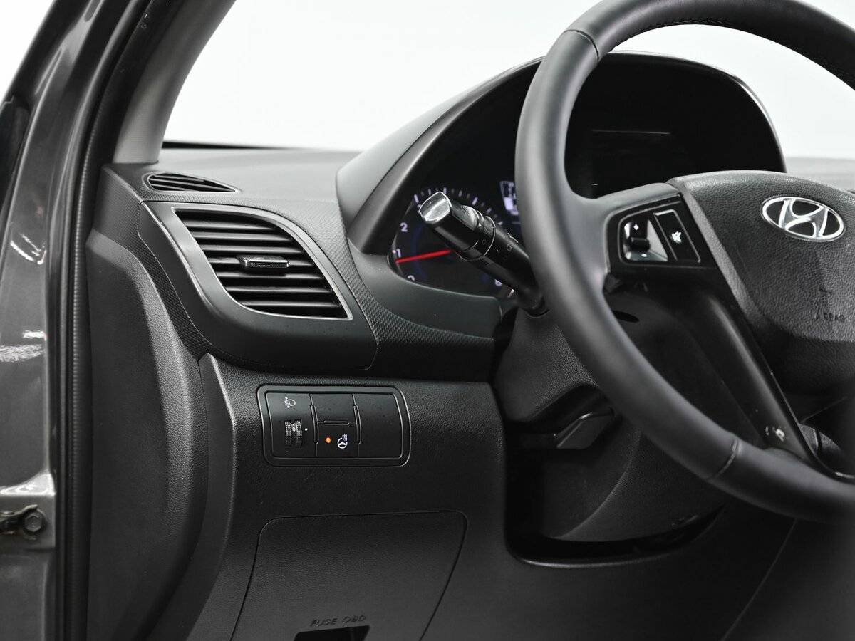 Hyundai Solaris б/у, 2014, Автоматическая. Фото: #7