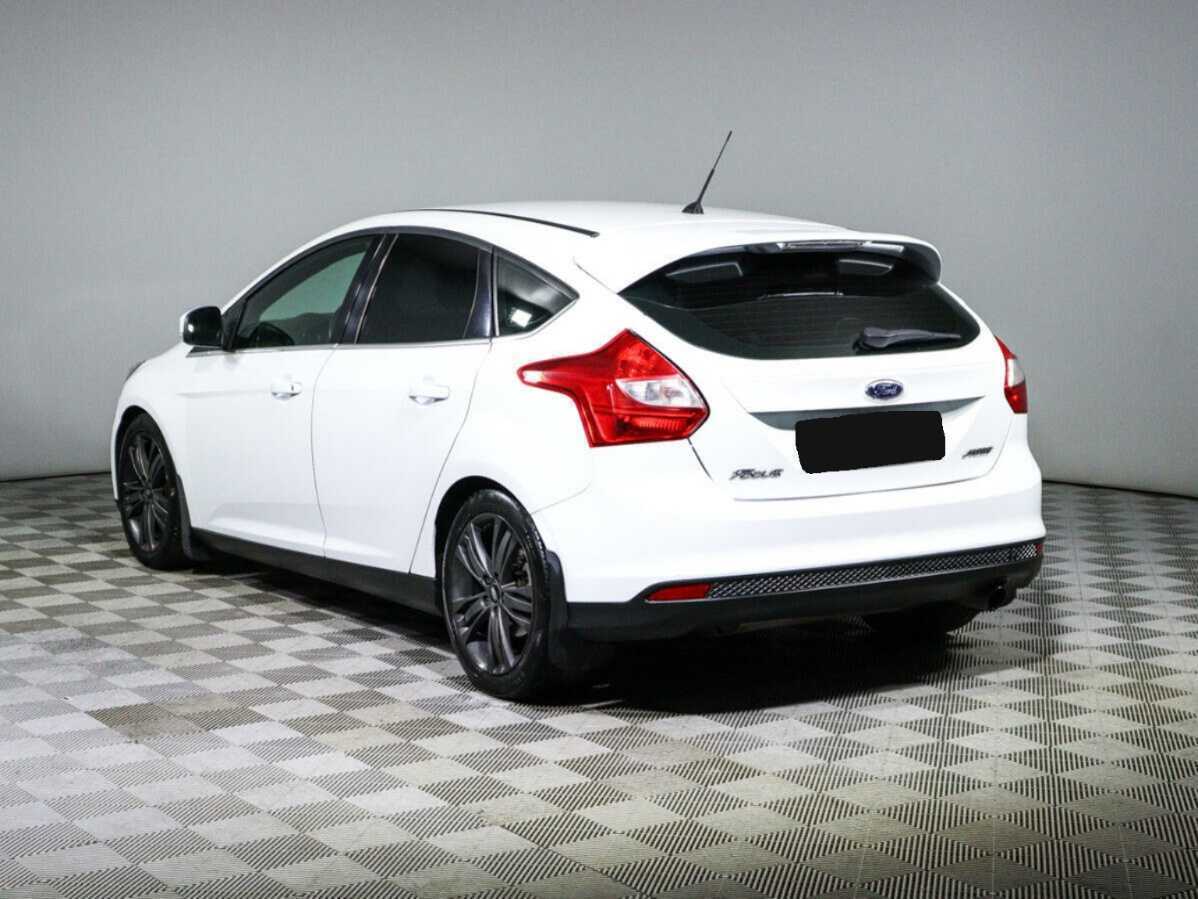 Ford Focus б/у, 2013, Механическая. Фото: #5