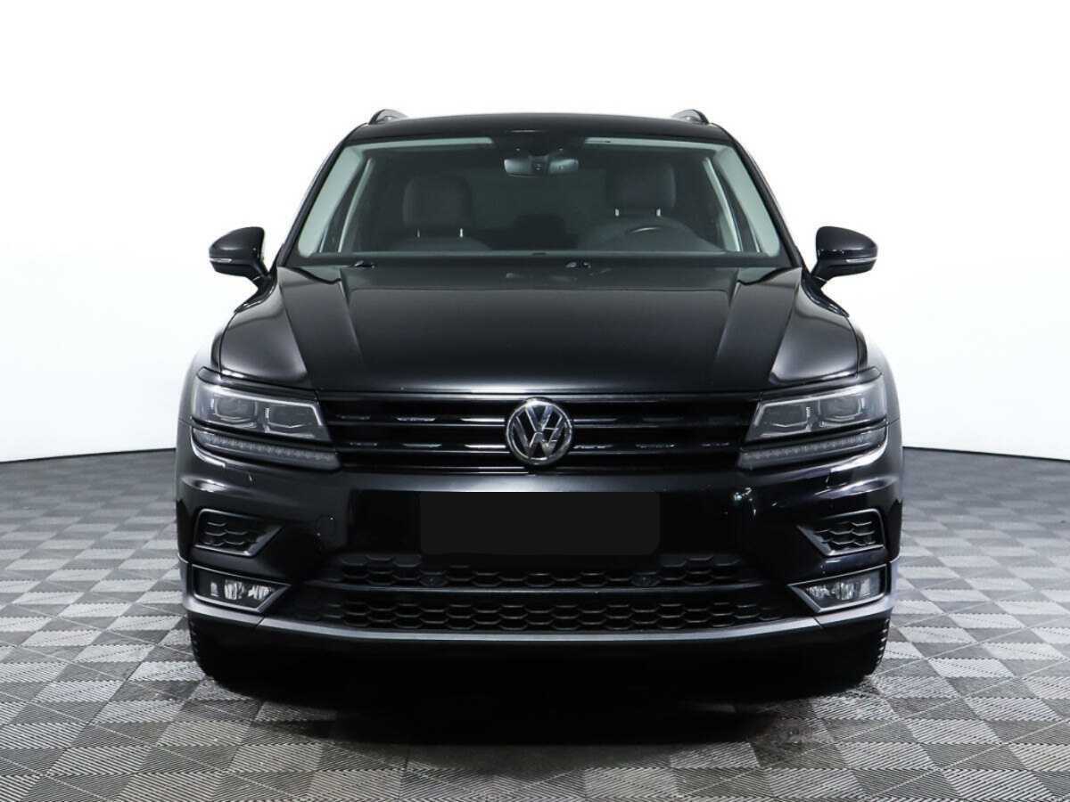 Volkswagen Tiguan б/у, 2018, Роботизированная. Фото: #1