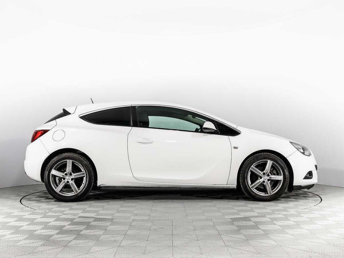 Opel Astra б/у, 2014, Автоматическая. Фото: #3