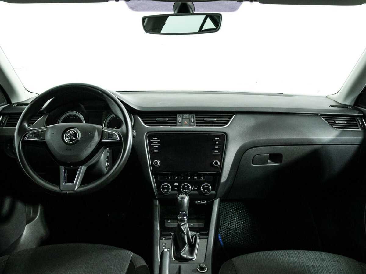 Skoda Octavia б/у, 2018, Роботизированная. Фото: #12