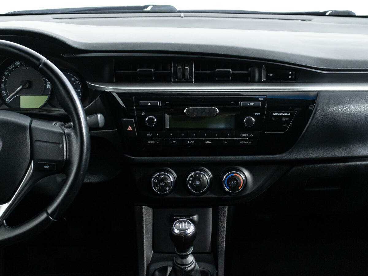 Toyota Corolla б/у, 2015, Механическая. Фото: #13