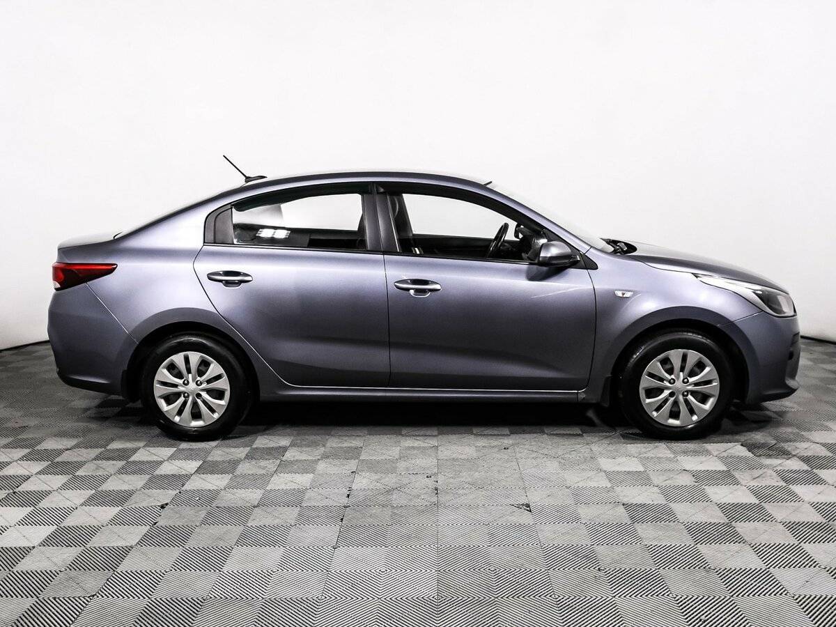 Kia Rio б/у, 2017, Автоматическая. Фото: #3