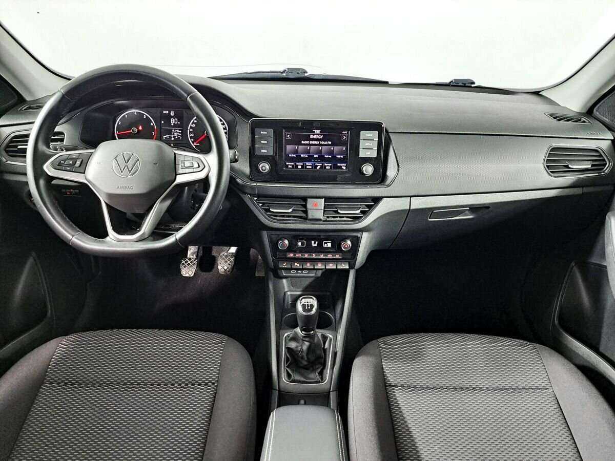 Volkswagen Polo б/у, 2021, Механическая. Фото: #11