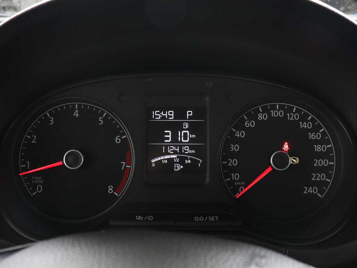 Volkswagen Polo б/у, 2015, Автоматическая. Фото: #6