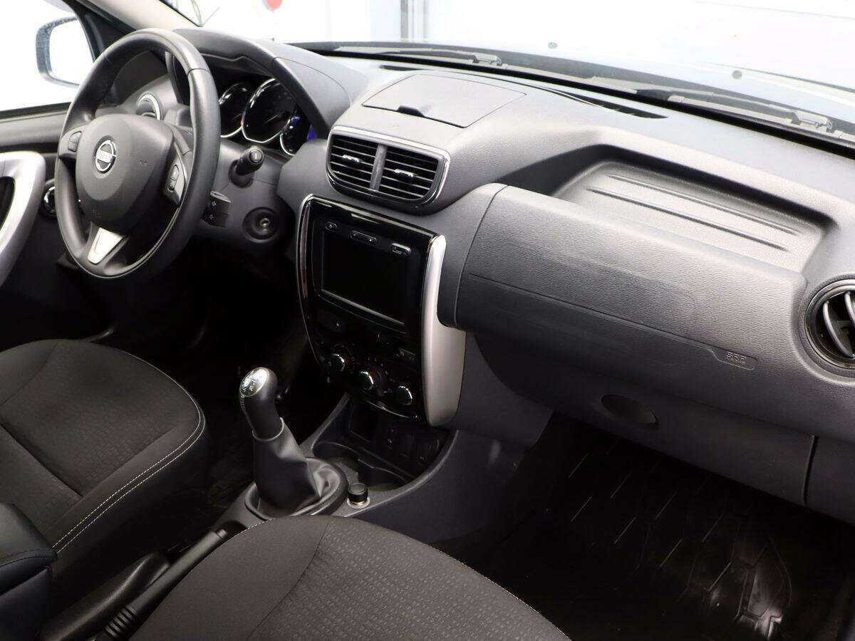 Nissan Terrano б/у, 2020, Механическая. Фото: #5