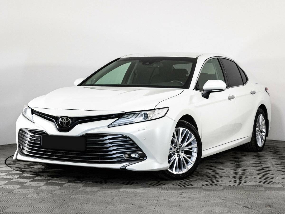 Toyota Camry б/у, 2018, Автоматическая. Посмотреть фото