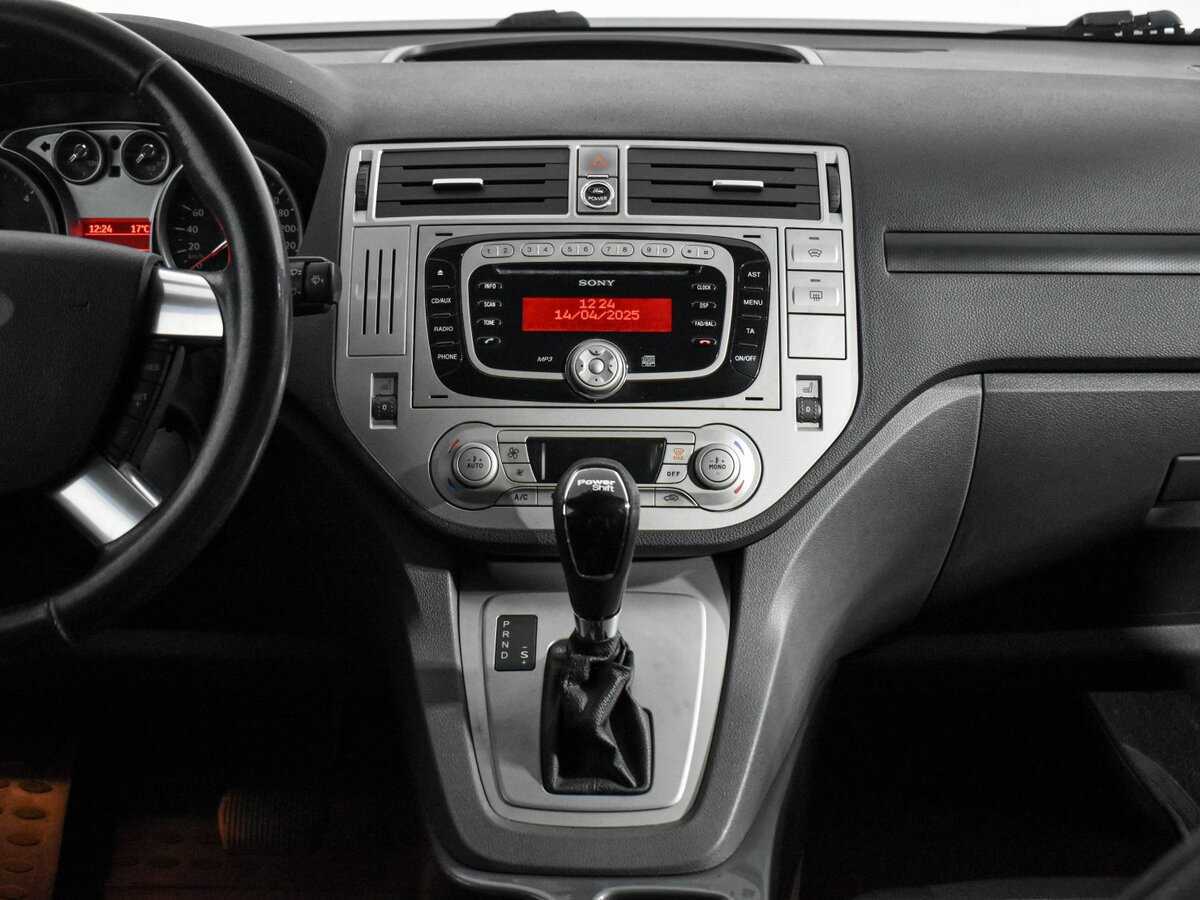 Ford Kuga б/у, 2012, Роботизированная. Фото: #14