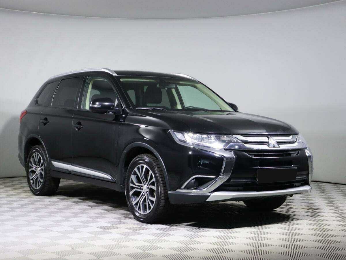 Mitsubishi Outlander б/у, 2018, Вариатор. Фото: #2