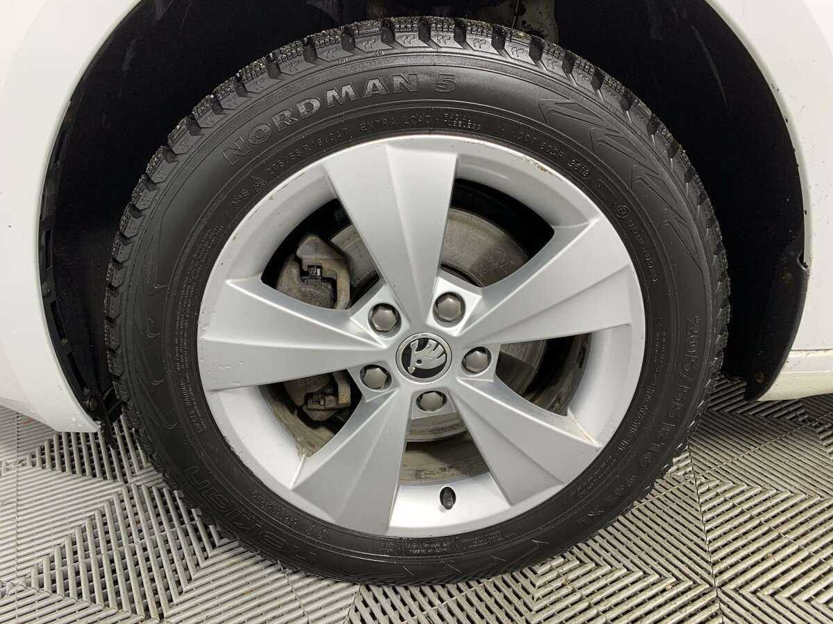 Skoda Octavia б/у, 2018, Роботизированная. Фото: #17