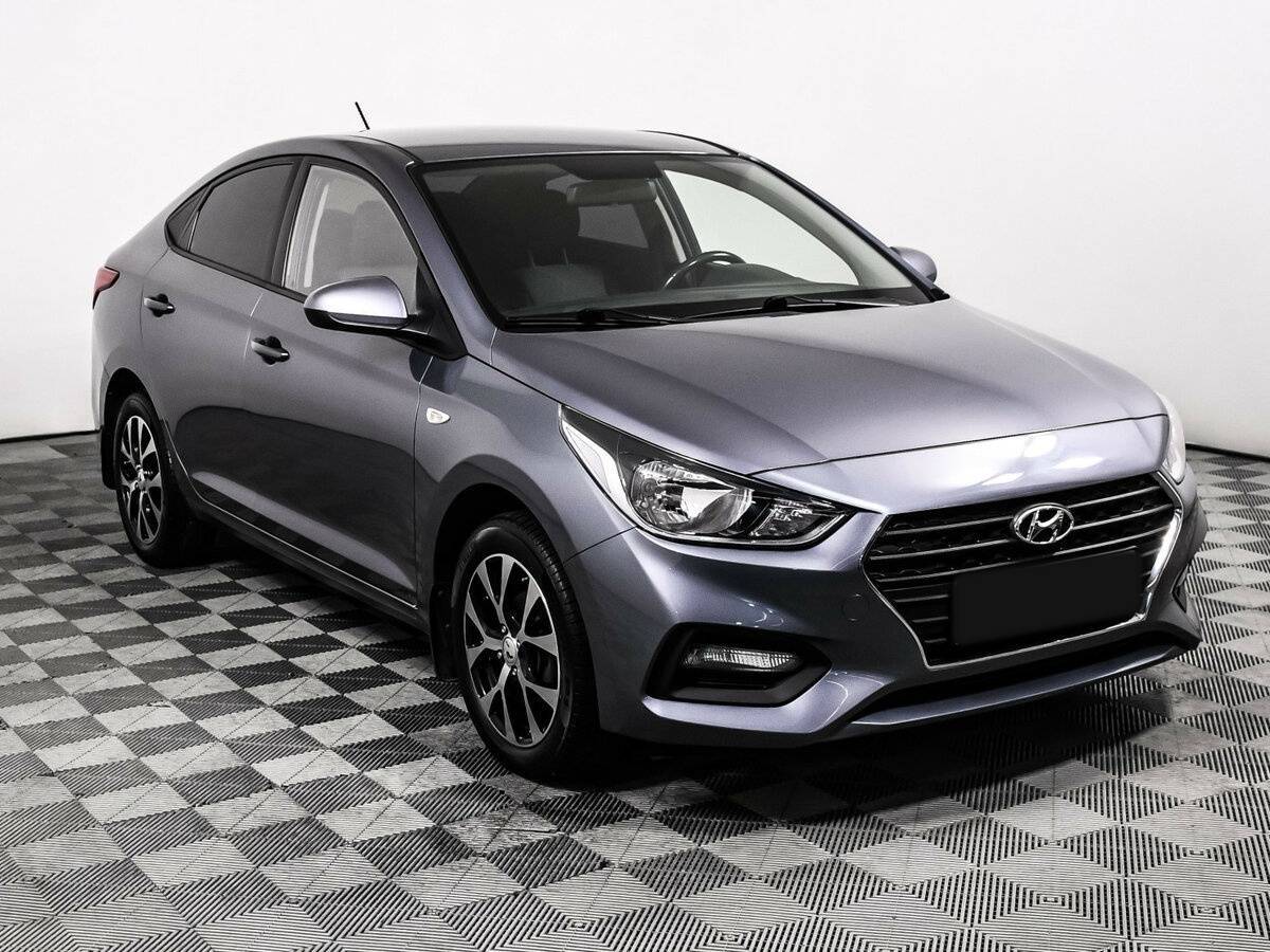 Hyundai Solaris б/у, 2018, Механическая. Фото: #2