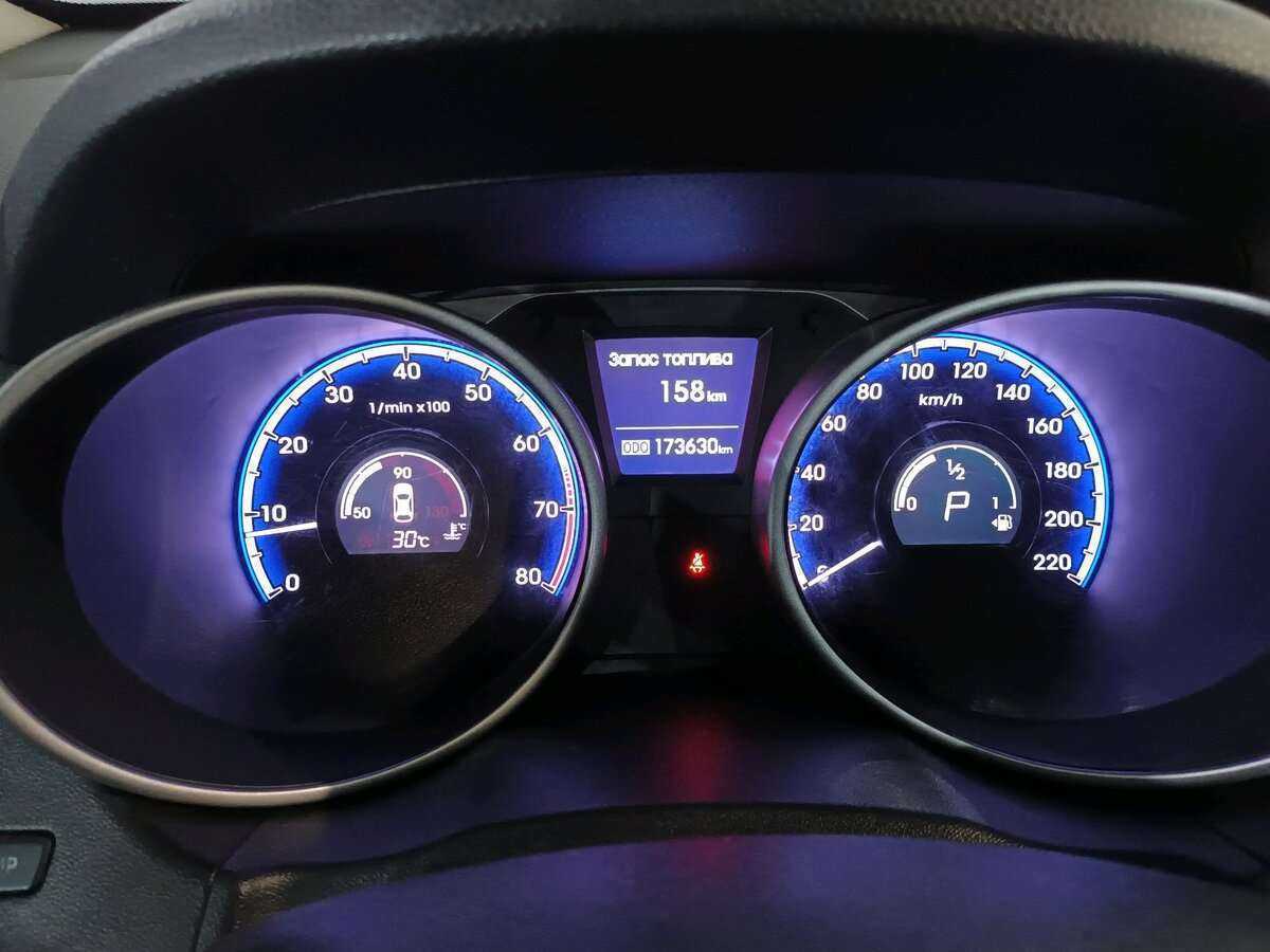 Hyundai ix35 б/у, 2012, Автоматическая. Фото: #12