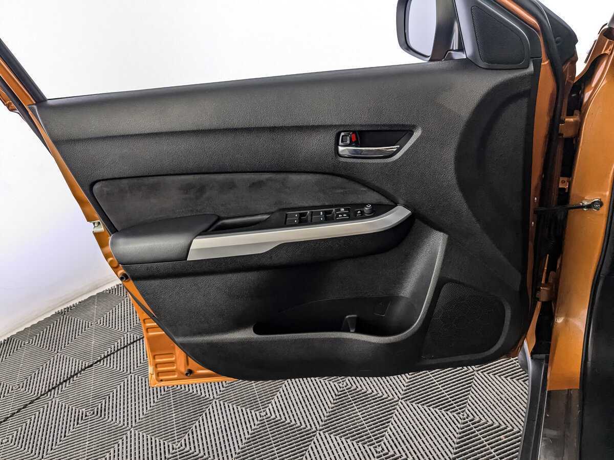 Suzuki Vitara б/у, 2016, Автоматическая. Фото: #14