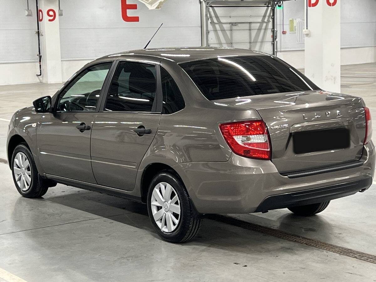 Lada (ВАЗ) Granta б/у, 2021, Механическая. Фото: #6