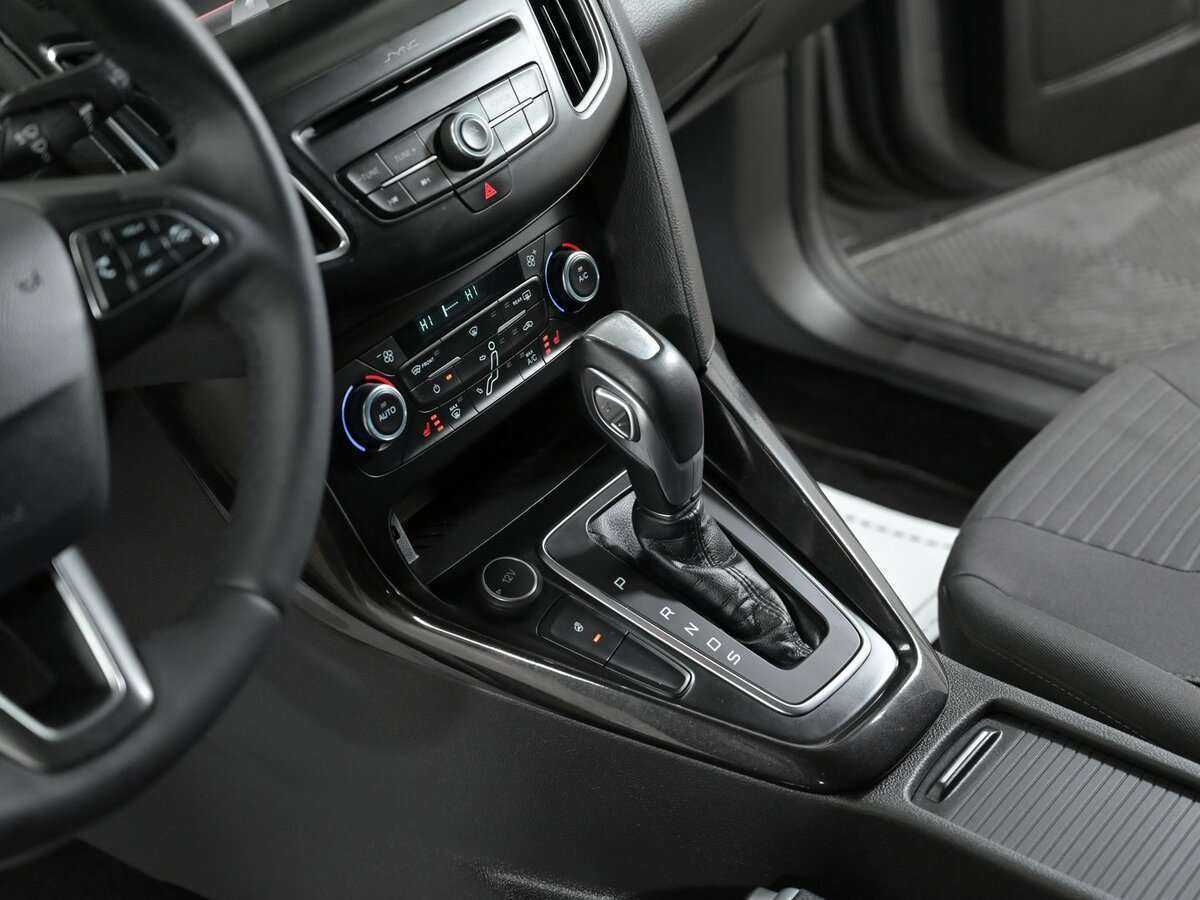 Ford Focus б/у, 2016, Автоматическая. Фото: #10