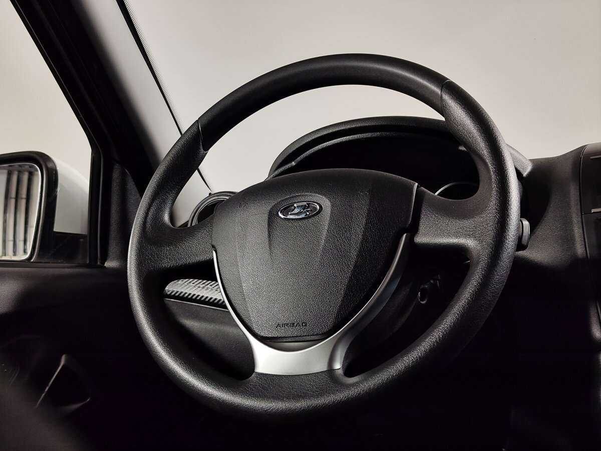 Lada (ВАЗ) Granta б/у, 2019, Механическая. Фото: #10