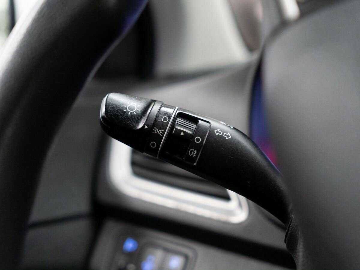 Hyundai Solaris б/у, 2019, Механическая. Фото: #13