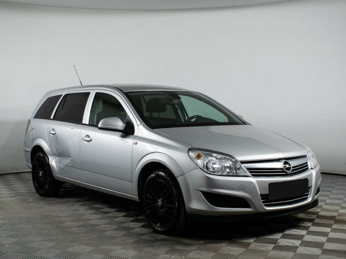 Opel Astra б/у, 2014, Автоматическая. Фото: #2